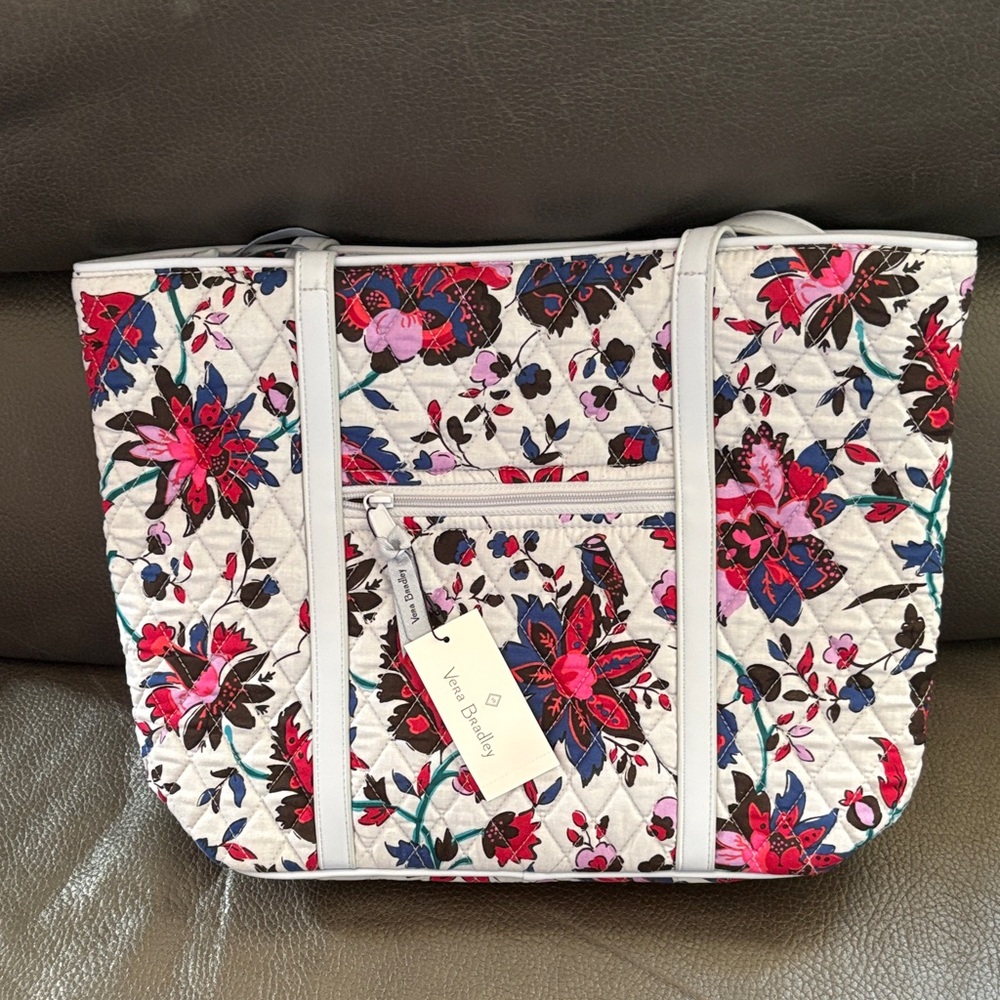 Vera Bradley small trimmed vera bag in vineyard floral - Picture 2 of 10